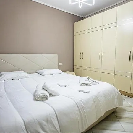 Center Apartament * Tirana